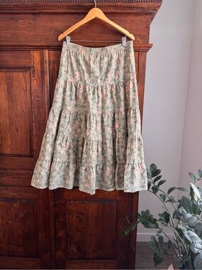 Country Romance Cottagecore Floral Tiered Midi Skirt Sage Green Pink Boho